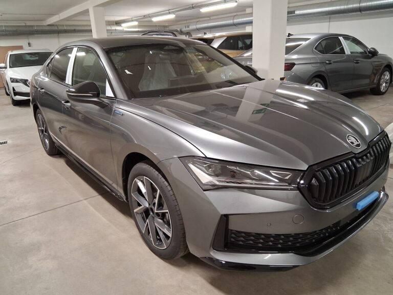 Škoda Superb Sportline