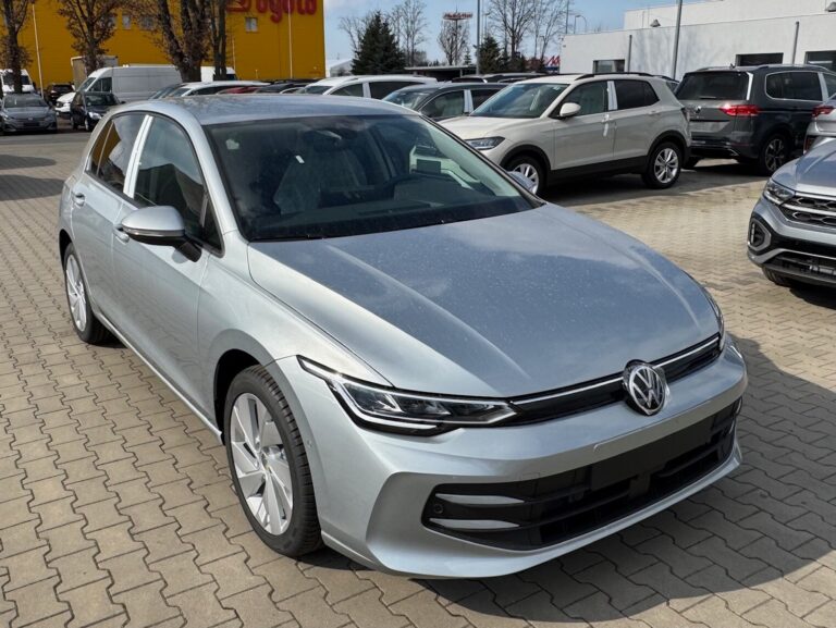 Volkswagen Golf Life
