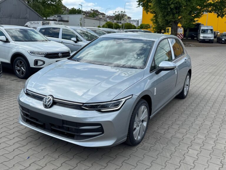 Volkswagen Golf Life