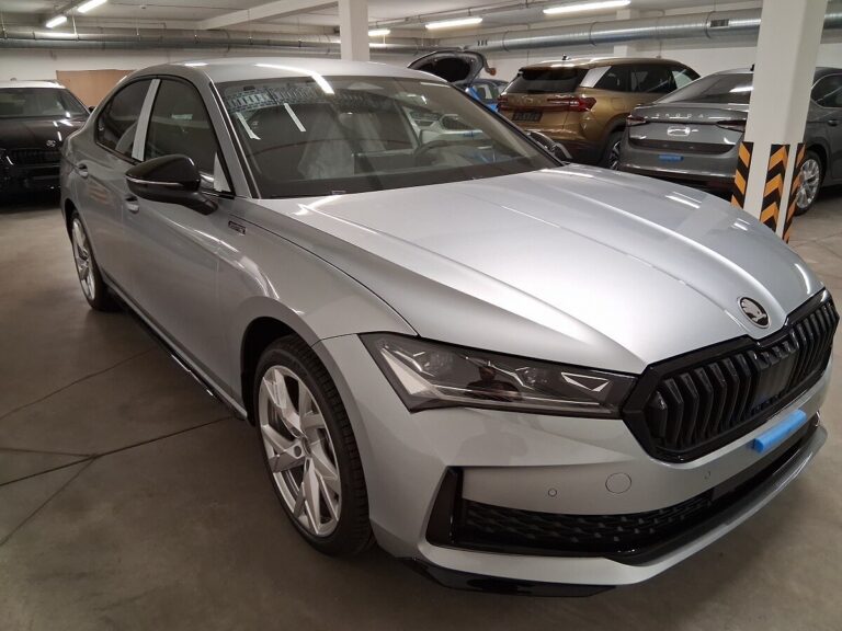 Škoda Superb Sportline