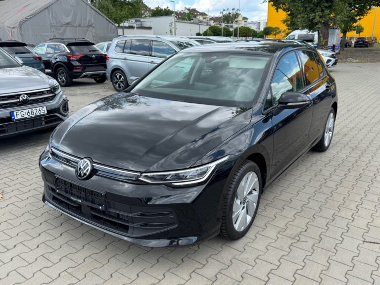 Volkswagen Golf Life