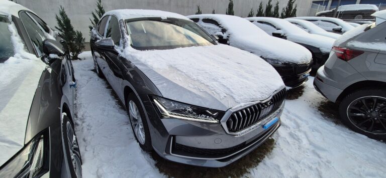 Škoda Superb Edition 130