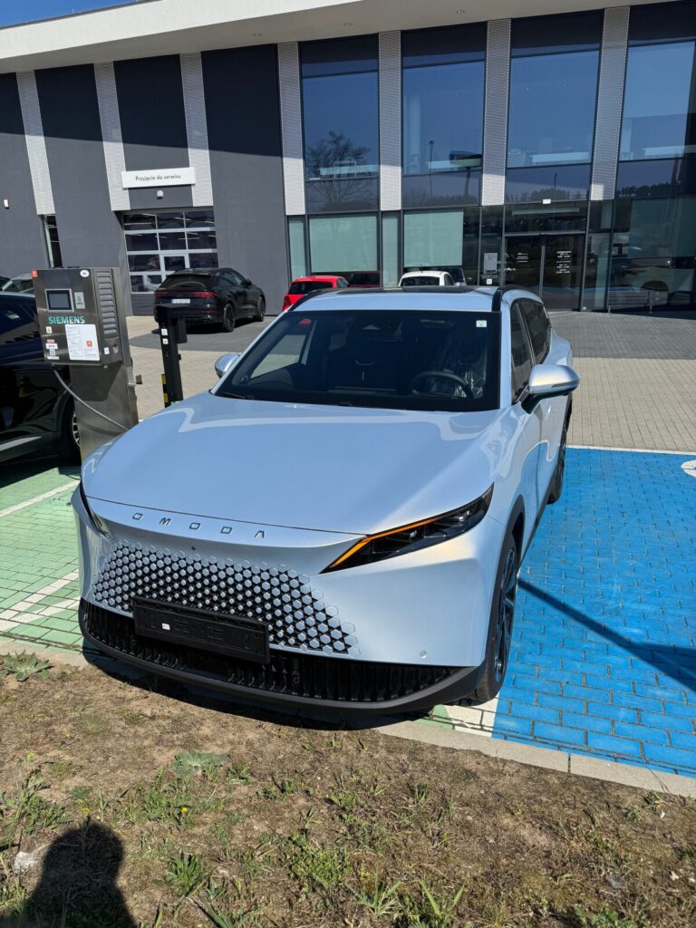 Omoda 7 PHEV Luxury