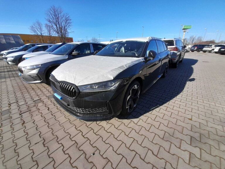 Škoda Superb Sportline