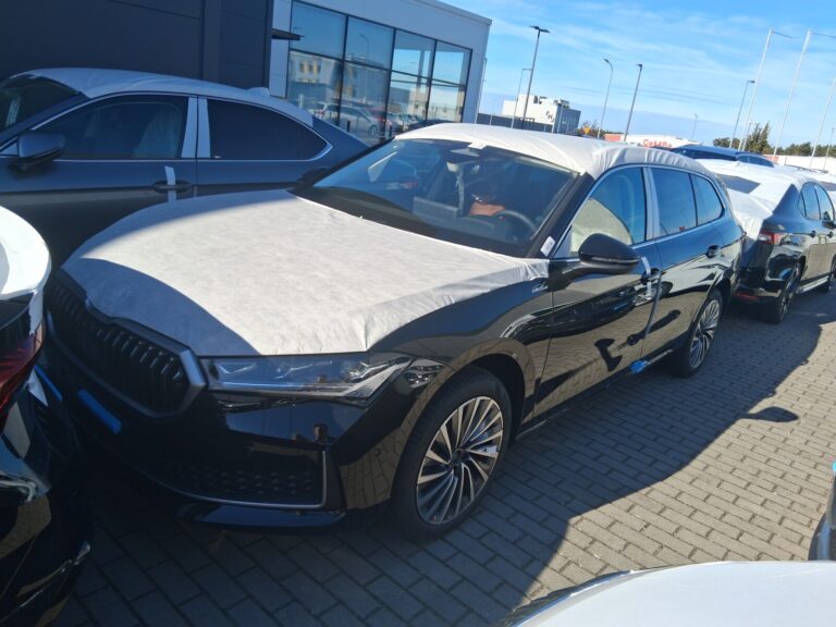 Škoda Superb L&K