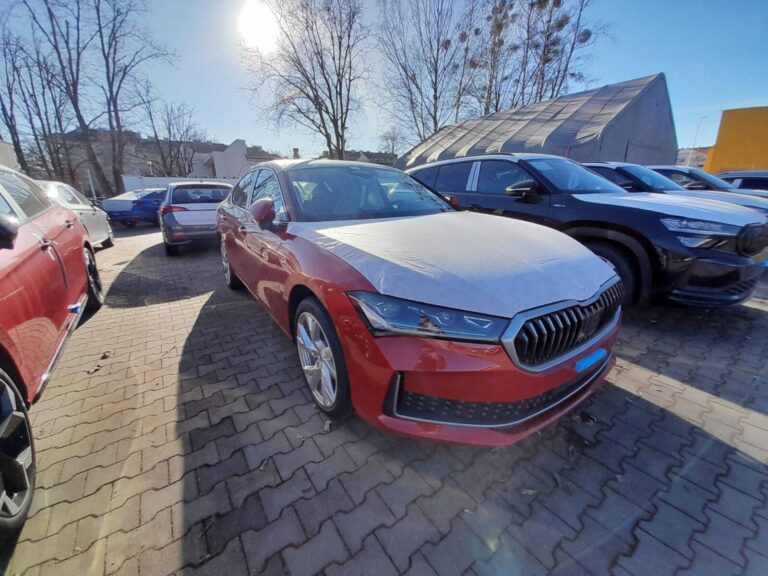 Škoda Superb Edition 130